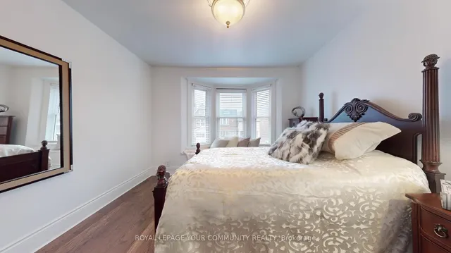 Additional image 25 of 40 Cloverdale Rd