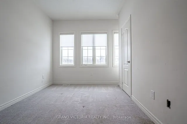 Additional image 34 of 35 Mountain Heights Pl