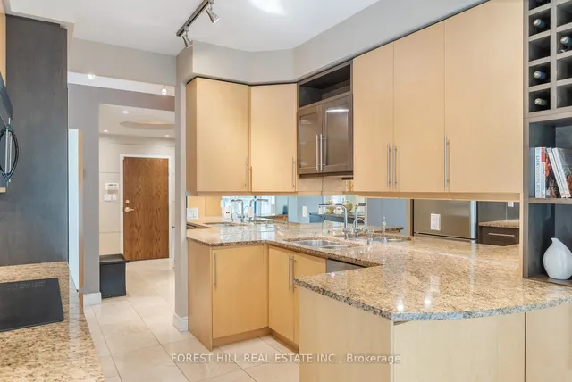 Additional image 10 of 11 William Carson Cres Unit 221