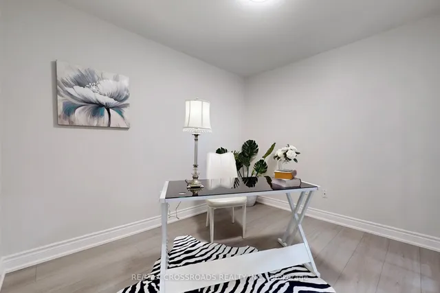 Additional image 17 of 18 Sommerset Way Unit 310