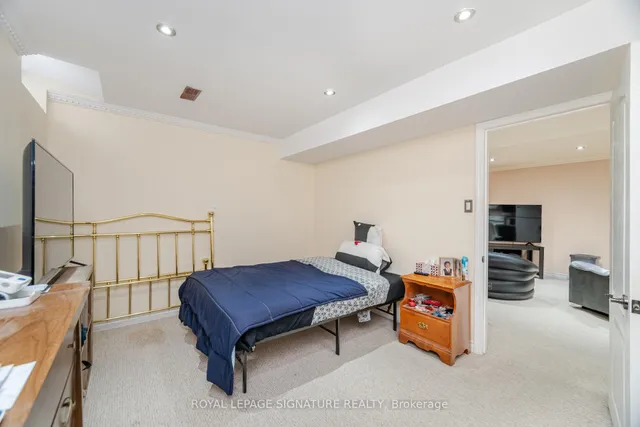 Additional image 43 of 34 Kanata Rd