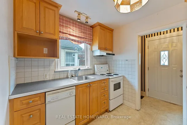 Additional image 9 of 26 Vanbrugh Ave