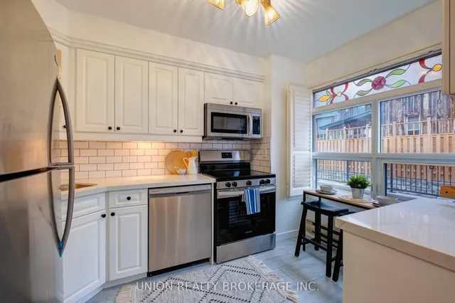 Additional image 2 of 90 Kippendavie Ave Unit 9