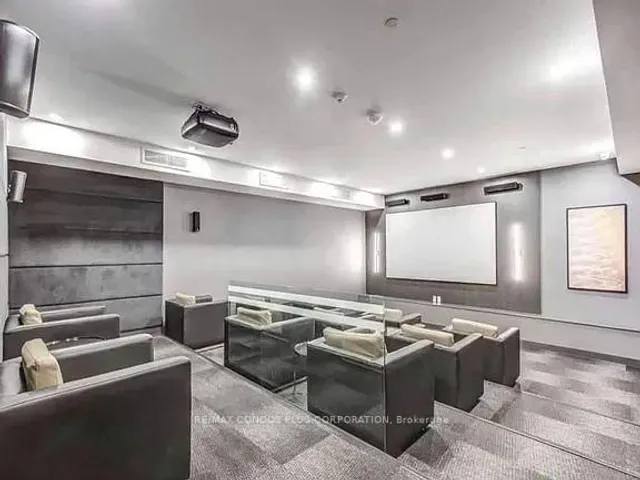 Additional image 15 of 101 Erskine Ave Unit 2805