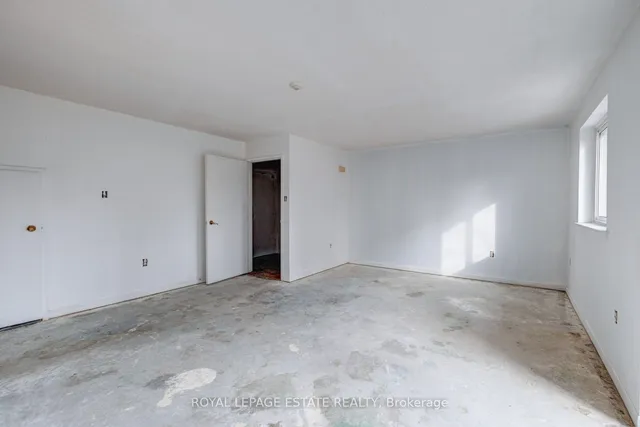 Additional image 3 of 110 Ling Rd Unit #15