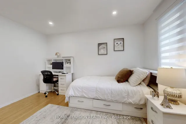 Additional image 17 of 23 Rosscowan Cres