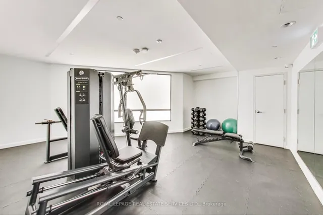 Additional image 16 of 71 Simcoe St Unit 1005