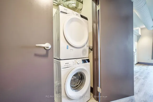 Additional image 21 of 121 King St Unit 505