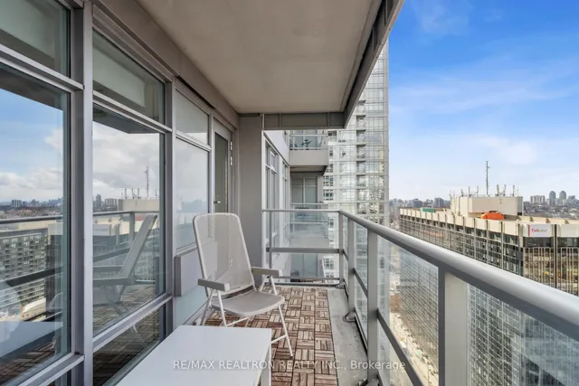 Additional image 50 of 2191 Yonge St Unit 2807