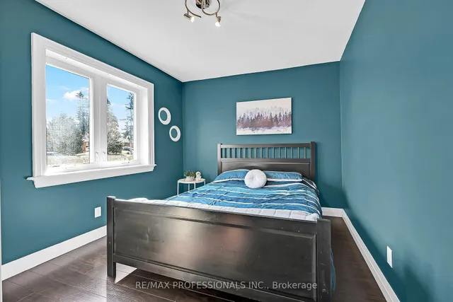 Additional image 23 of 66 Clonmore Dr