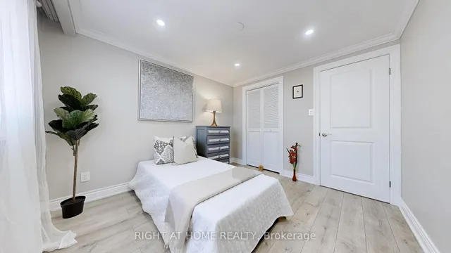 Additional image 23 of 12A Kenmore Ave