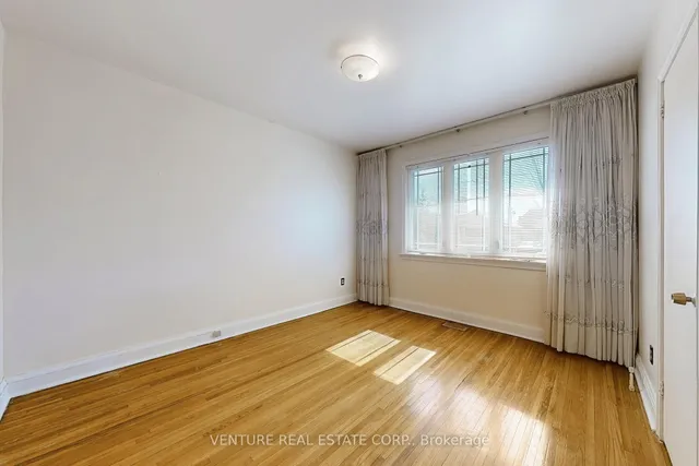 Additional image 21 of 118 Winston Park Blvd