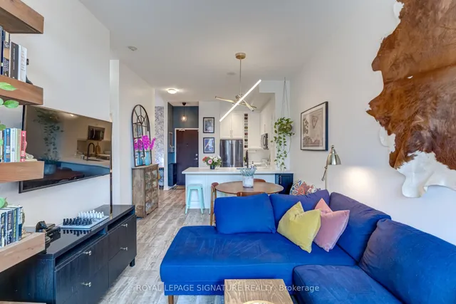 Additional image 3 of 231 Fort York Blvd Unit 110