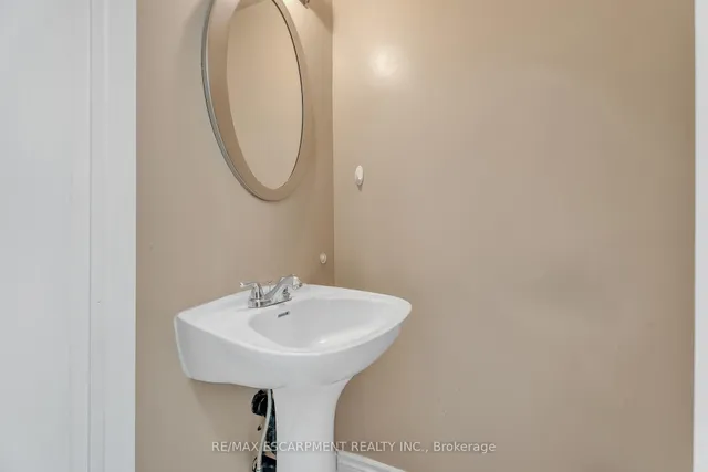 Additional image 5 of 1025 Upper Gage Ave Unit 3