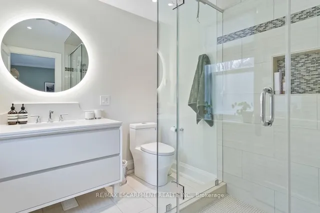 Additional image 28 of 534 Emerald St