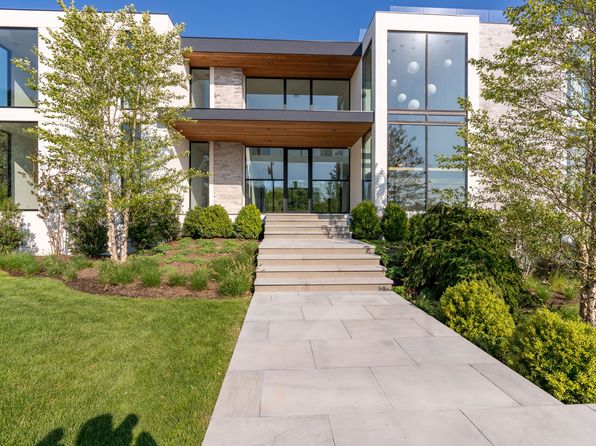 99 Pointe Mecox Ln, Water Mill, NY 11976