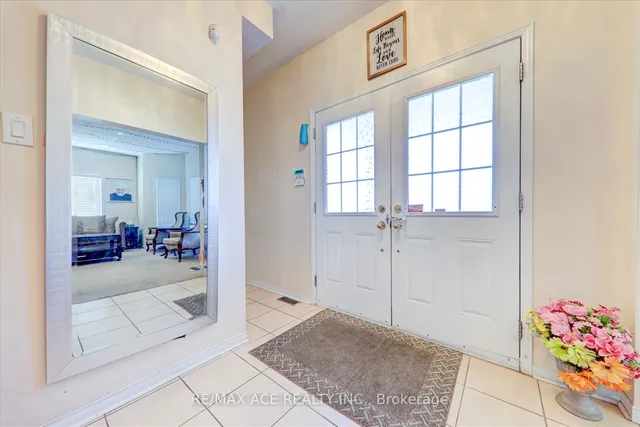 Additional image 10 of 27 Tillinghast Lane