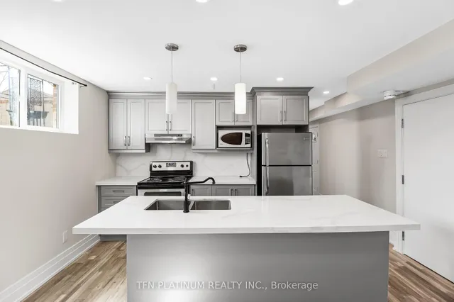 Additional image 13 of 2 Delbasso Crt