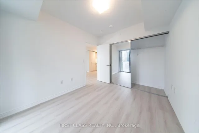 Additional image 15 of 11 Wellesley St Unit 1403