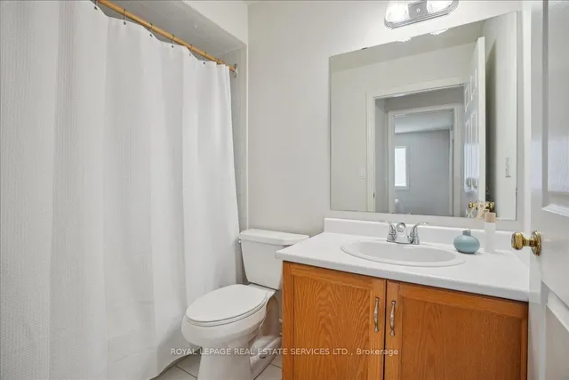 Additional image 28 of 2076 Pelee Blvd