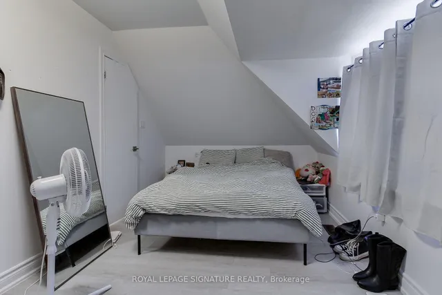 Additional image 22 of 1267 King St