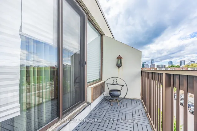 Additional image 18 of 30 Fashion Roseway N/A Unit 518