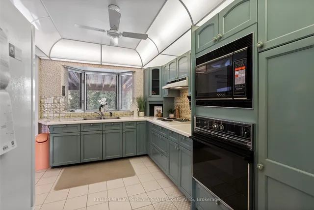 Additional image 15 of 34 Holford Cres