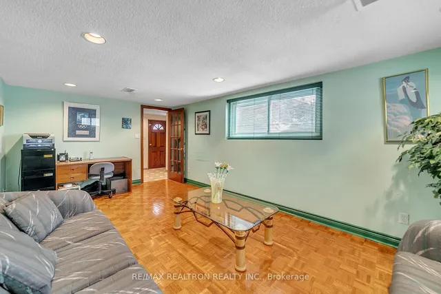 Additional image 32 of 300 Spring Garden Ave