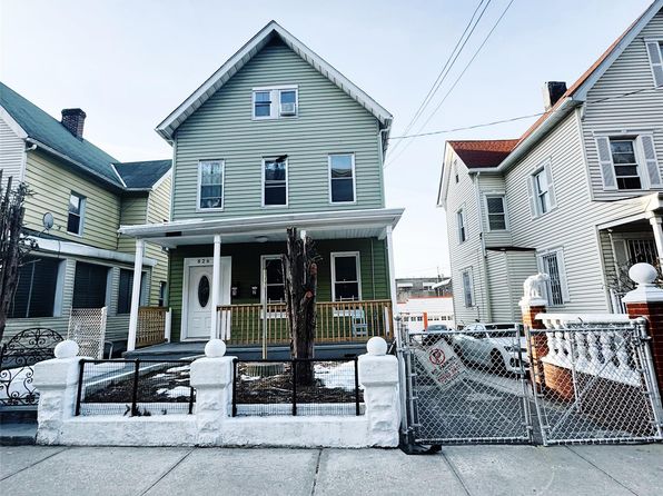 826 E 216th Street, Bronx, NY 10467
