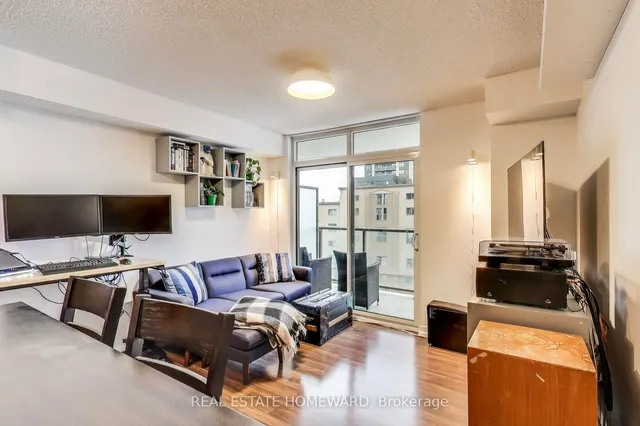 816 Lansdowne Ave Unit 406