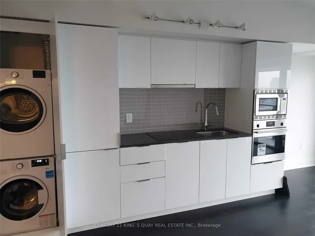 Additional image 7 of 955 Bay St Unit 2808