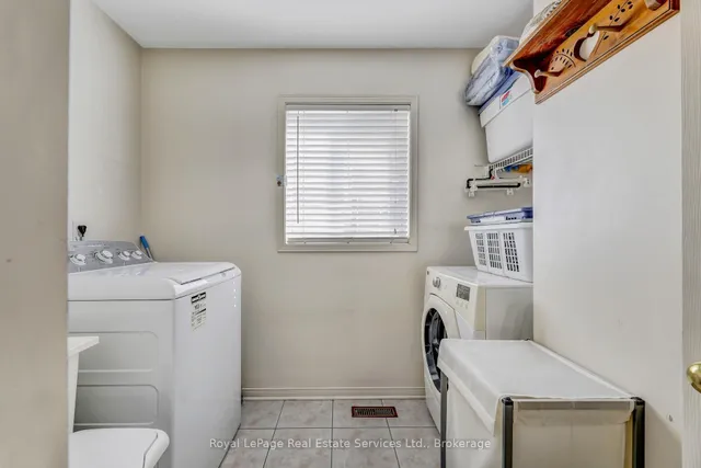 Additional image 31 of 164 Dixon Dr