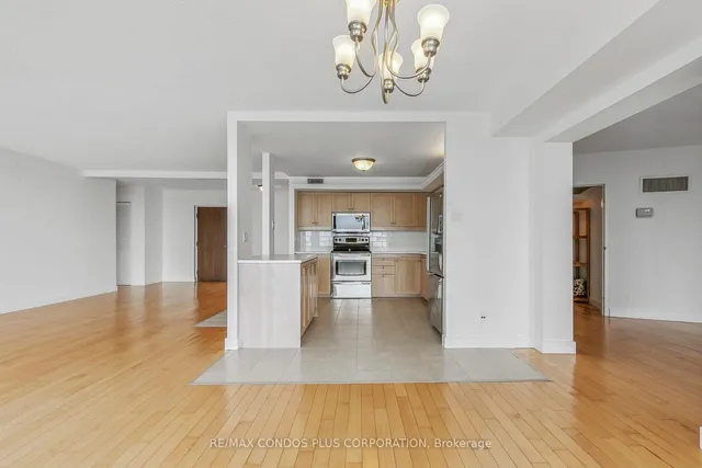 Additional image 32 of 65 HARBOUR Sq Unit 2008