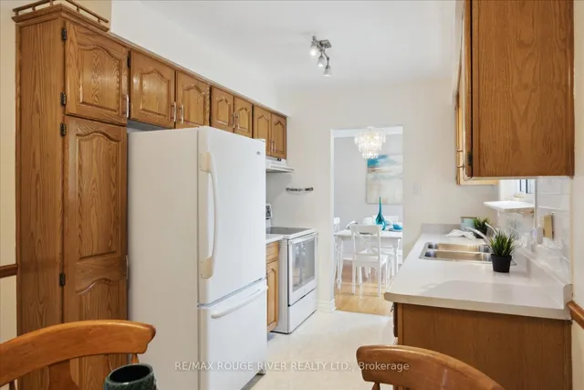 Additional image 19 of 68 Ravine Park Cres