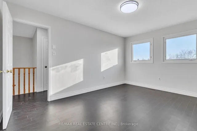 Additional image 31 of 27 Kentucky Dr