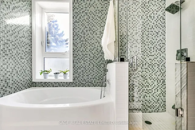 Additional image 28 of 275 Woodfield Rd