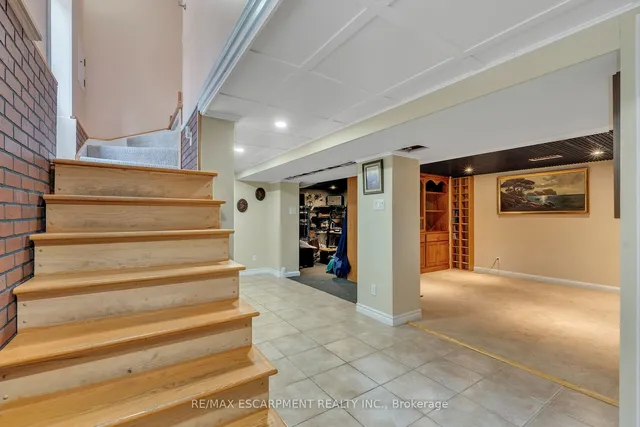 Additional image 31 of 74 Balmoral Ave