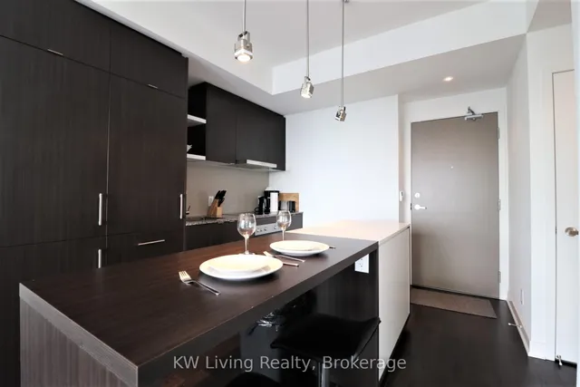 Additional image 4 of 88 Harbour St Unit 6703