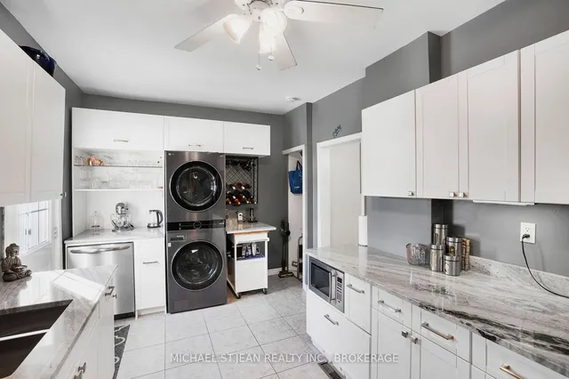 Additional image 13 of 158 Avondale St