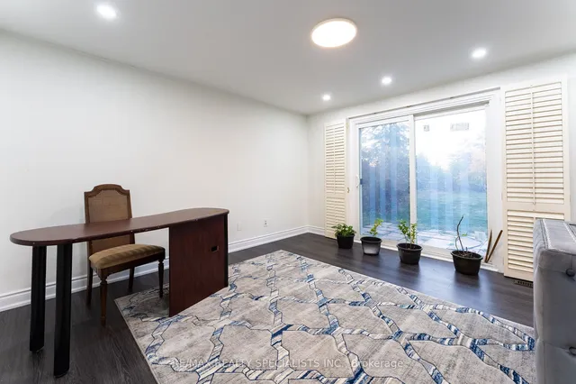 Additional image 13 of 21 Parkend Ave