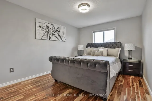 Additional image 35 of 25 Rockford Ru