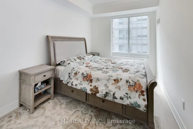 Additional image 19 of 35 Balmuto St Unit 708