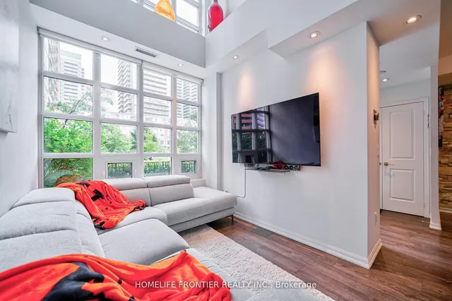 Additional image 8 of 85 East Liberty St Unit TH77B