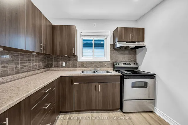 Additional image 15 of 417 Paling Ave