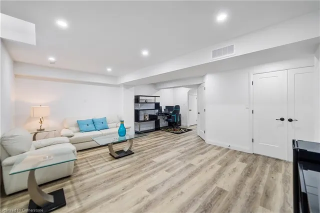 Additional image 37 of 9 Hampton Brook Way Unit 18