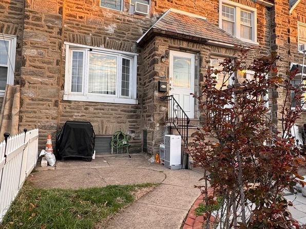 7118 Charles St, Philadelphia, PA 19135