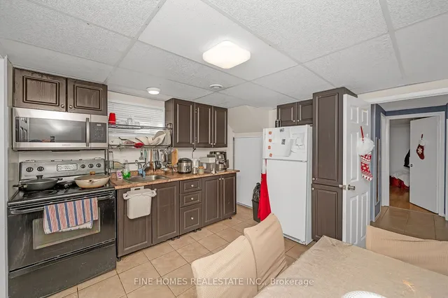 Additional image 29 of 312 East 31st St