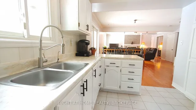 Additional image 32 of 16 Flamingo Dr