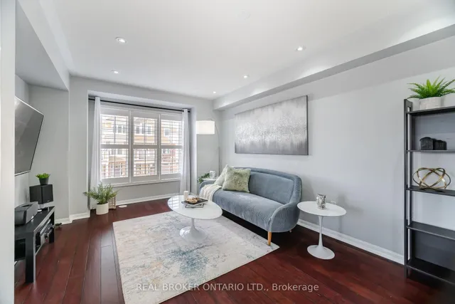 Additional image 20 of 40 Suitor Crt