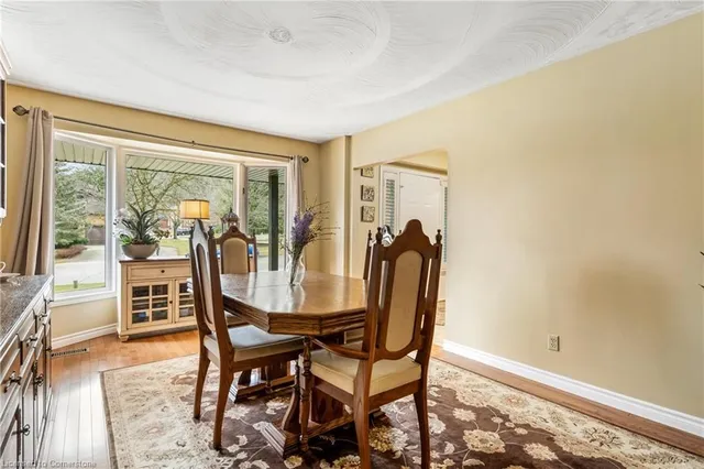 Additional image 20 of 8 Mill View St